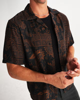 wax london men's Didcot - Black And Brown Paisley Short-Sleeve Shirt