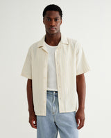 wax london men's Didcot - Ecru And Blue Seersucker Stripe Short-Sleeve Shirt