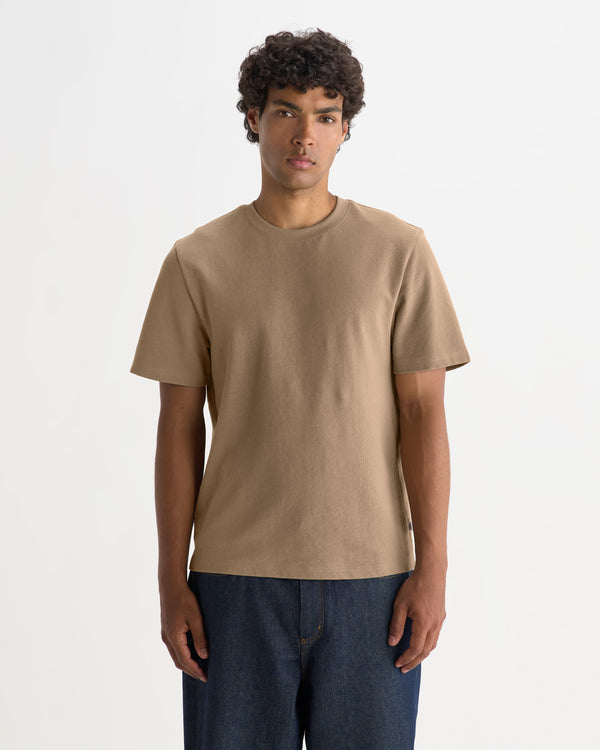 Dean – Strukturiertes T-Shirt aus Bio-Baumwolle in Dunkelsand