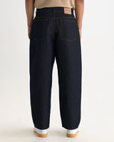 Ramsdale – Barrel-Fit-Jeans in Dark Indigo Rinse