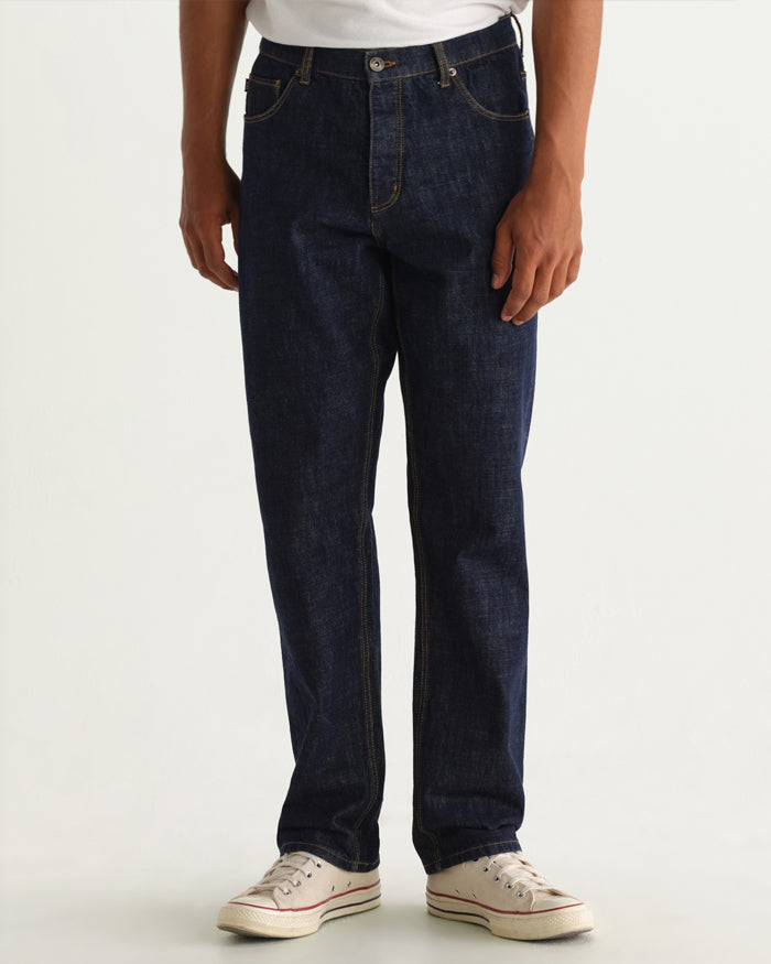 Straight Fit