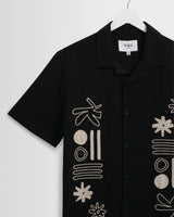 wax london men's Didcot - Black And Ecru Abstract Applique Short-Sleeve Shirt
