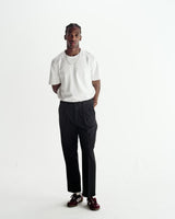 Aubyn – Hose aus schwarzem Woll-Twill-Mischgewebe mit Bundfalten