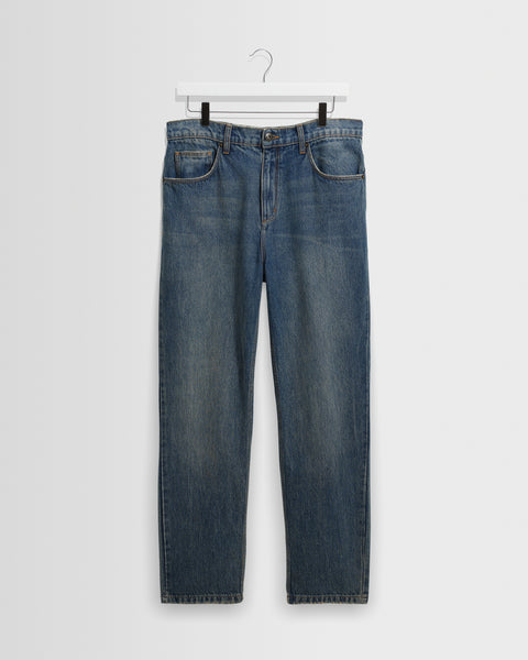 Russell – Straight-Fit-Jeans in verwaschenem Mittelblau im Vintage-Look