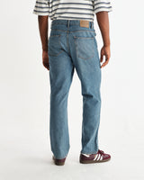 Russell – Straight-Fit-Jeans in Vintage Blue